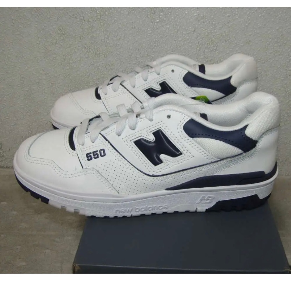 New Balance Unisex W7.5/M6 550 Lifestyle Sneakers White/Purple BBW550BA